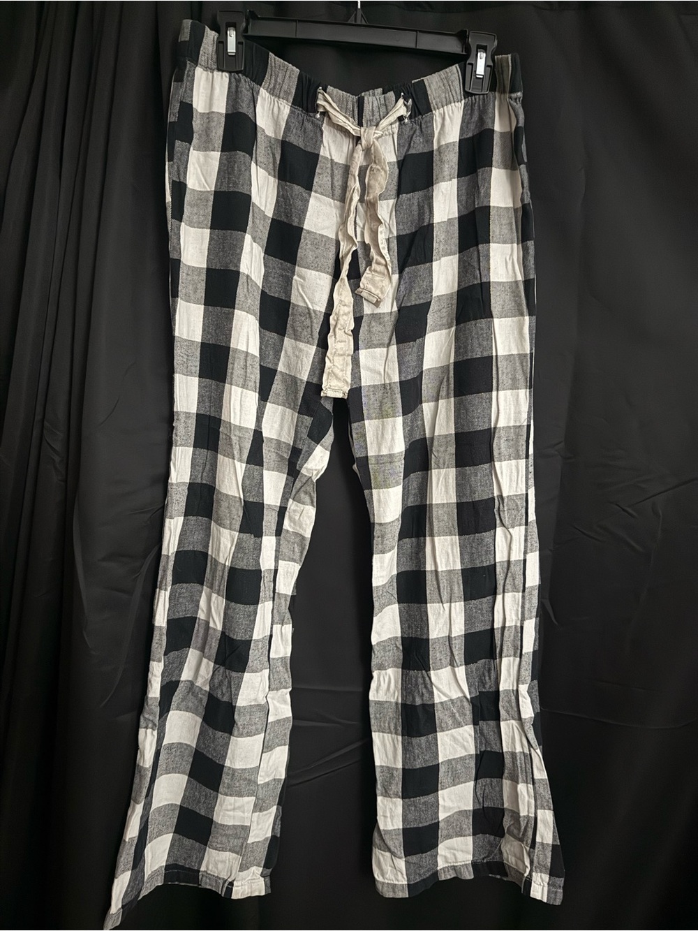 Old Navy Black and White Plaid Lounge Pants